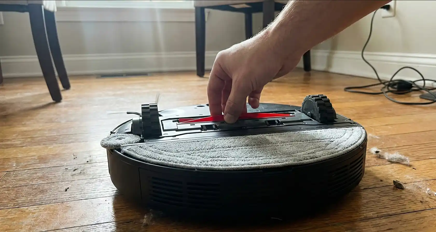 Roborock Saros 10 stație RockDock Ultra autoîntreținere