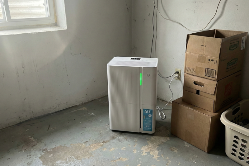Recenzie Turbionaire LEVI 40 WIFI ION — Dezumidificator cu WiFi și Ionizare Testat 5 Săptămâni în Apartament cu Probleme de Mucegai (2026)